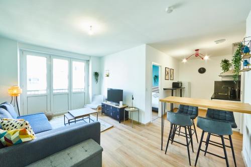 BE-3D - Appartement F3 pour 1-4 pers au 3ème étage au centre de Mulhouse