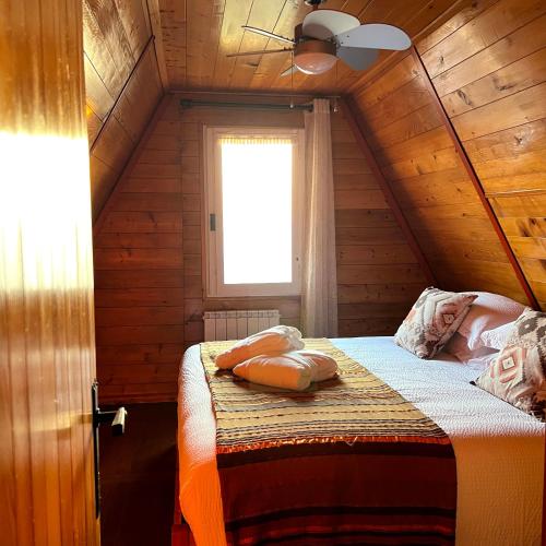 Katil atau katil-katil dalam bilik di FRACA CHALET View Relax Walk in nature