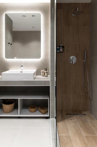 Urban Hub - Downtown - Balcony - 200Mbps - Netflix - AC