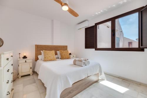 apartamento con amplio porche y bbq