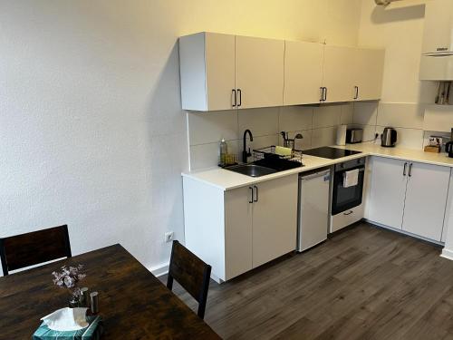 Gallery image of Cozy Central Apartments in Bergisch Gladbach in Bergisch Gladbach