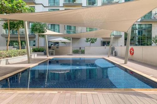 Gallery image of Sobha Hartland - Charming Studio in Meydan in Dubai