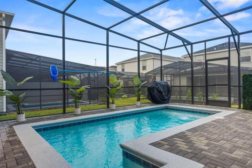 BRAND New 5 bed Villa in Windsor Cay photo 44