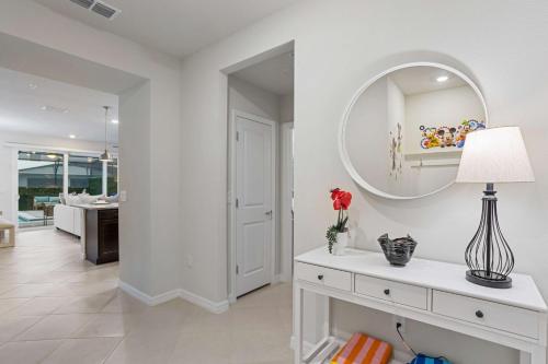 BRAND New 5 bed Villa in Windsor Cay photo 14