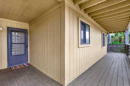 タイビーアイランドにあるLighthouse Point Rental 32Aのギャラリーの写真