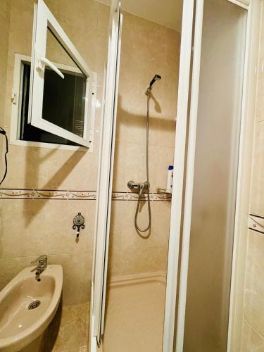 Salle de bains dans l'établissement Pisos Baraja Gl