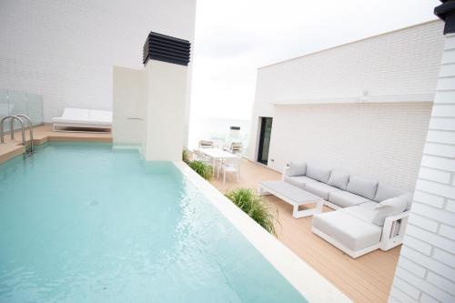 Galeriebild der Unterkunft Luxury penthouse with private pool in El Campello