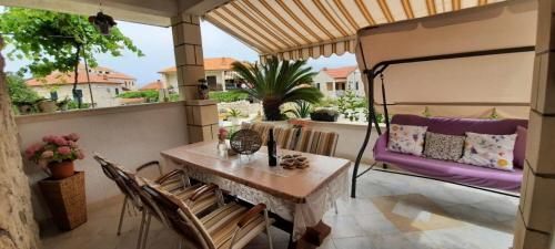 Χώρος καθιστικού στο Apartments Zana