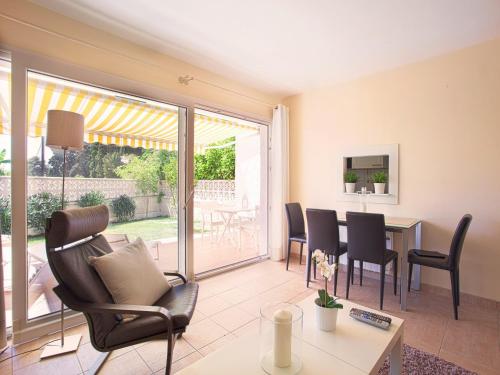 Holiday Home Marbella near Sand Beach