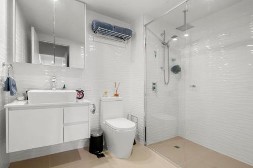 Koupelna v ubytování Aquaview Unit 604, 29 Canberra Tce, Kings Beach