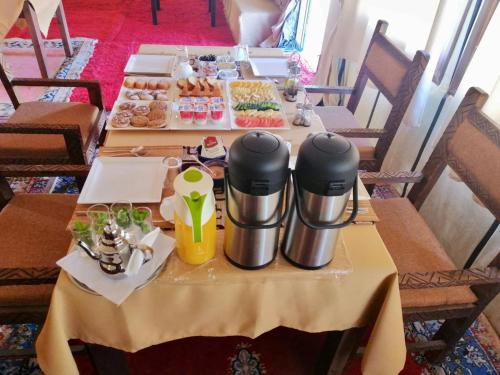 Mad på hotellet eller i nærheden