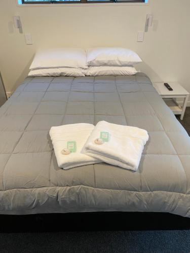 Postel nebo postele na pokoji v ubytování Stagger Inn - Queen room