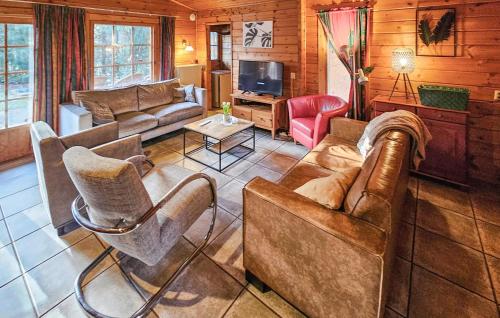 Gallery image of 4 Bedroom Lovely Home In Neede in Neede