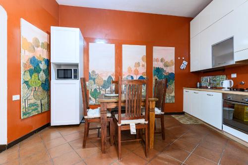 Colosseum Apartment with Terrace by NDP rent