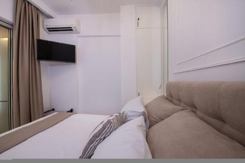 Cherry Central Luxury Suites