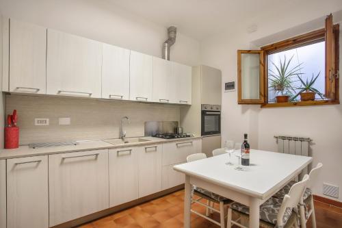 Oltrarno Tasso Apartment in Florence