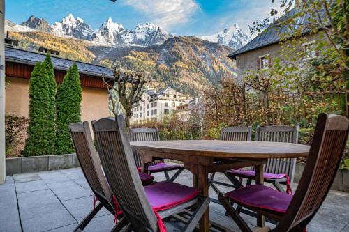 Alpine Garden - Truly hidden gem with sunny garden in Chamonix town center