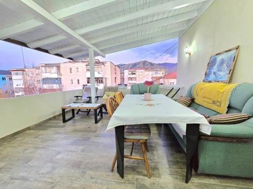 Χώρος καθιστικού στο Tedi's Home