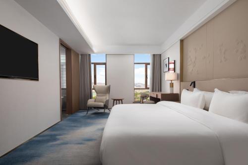 Katil atau katil-katil dalam bilik di Doubletree By Hilton Altay Fuyun