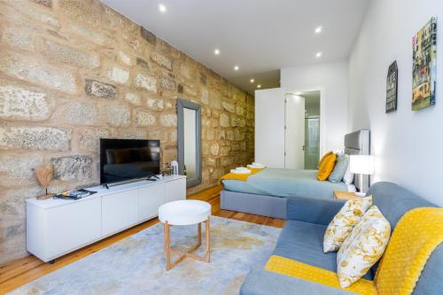 A Window to Porto - Apartment by the River