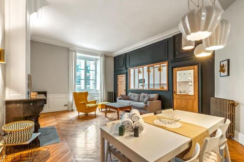 Photo de la galerie de l'établissement Le Meissonier 3-Bedroom Apartment in Terreaux, à Lyon