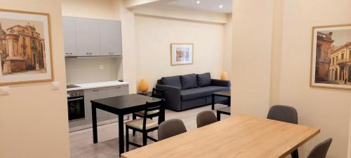 Beautiful apartment in Acropolis