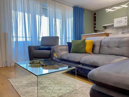 Gallery image of Apartment No 506 Lebada Lake in Pantelimon