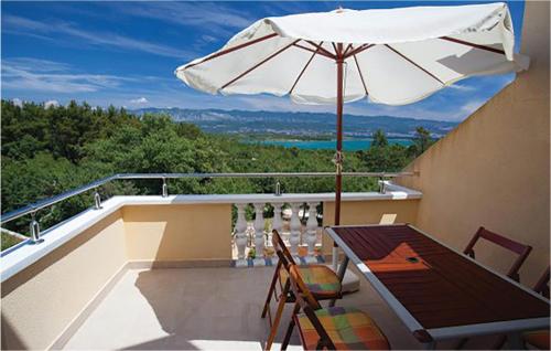 Cozy Apartment In Malinska