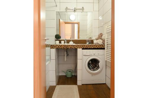 Φωτογραφία από το άλμπουμ του Macropolis Apartments στο Μίσκολτς
