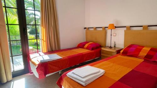 VOLENDAM 18 Planta baja con piscina privada
