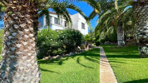 VOLENDAM 18 Planta baja con piscina privada