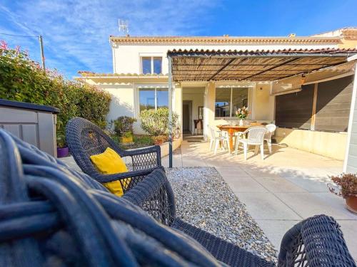 Jardin - Parking - 10 min Centre Ville