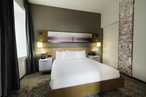 Hotel Napoleon Memphis Image