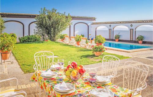 Πισίνα στο ή κοντά στο Holiday Home Finca Molino De La Florida N-510