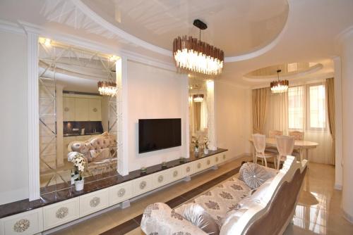 Amiryan street, 1 bedroom LUXE, NEW Eurorenovated apartment AM422