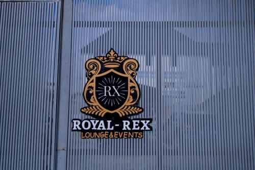Un certificado, premio, letrero u otro documento en Royal Rex Hotels and Spa
