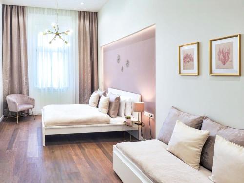 New Chic & Very central