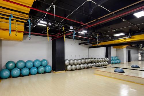 Fitness centrum a/nebo fitness zařízení v ubytování Fairfield by Marriott Bogota Embajada