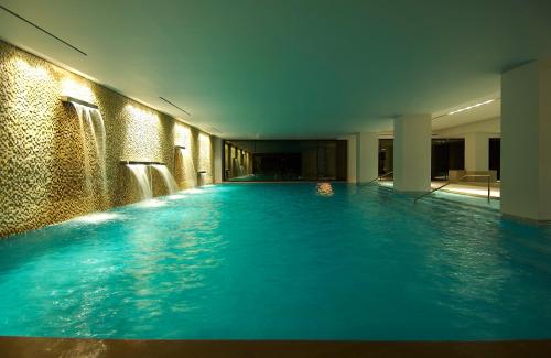 Bazén v ubytování Philippos Xenia Hotel nebo v jeho okolí