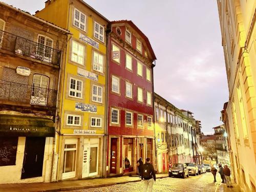 Downtown Premiu in center of Porto 3BR with AC