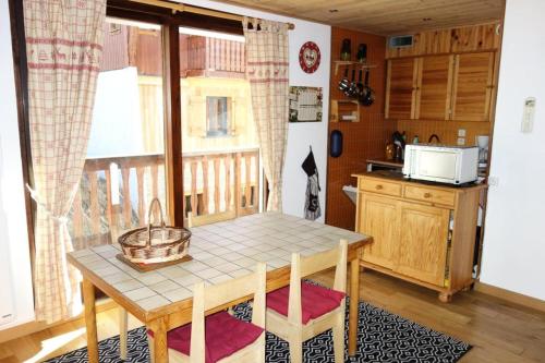 Résidence Lupins - APPARTEMENT ALPE D'HUEZ CENTRE STAITON MAE-2311