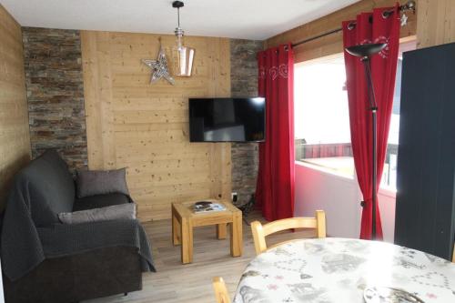 Résidence Cabris - APPARTEMENT 3 PIECES- ALPE D'HUEZ COGNET-PIEDS DES PISTES MAE-2951