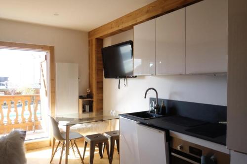 Résidence Menandiere - APPARTEMENT ALPE D'HUEZ CENTRE STATION MAE-3251