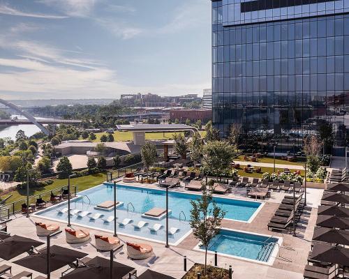 Four Seasons Hotel Nashville Image