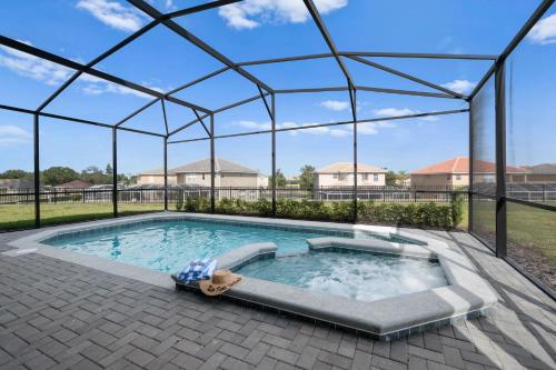 Themed house w pool & game room photo 57