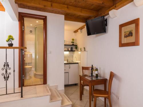 Apartments Ivana Old Town - Studio 2 Adults - APT1