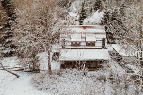 Φωτογραφία από το άλμπουμ του Harzchalet Brockenbahn 2B σε Elend