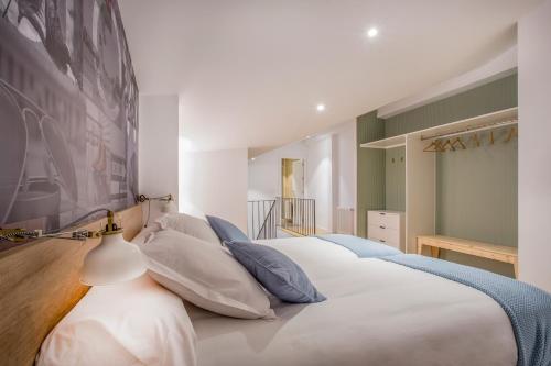 Slow Suites Luchana photo 64