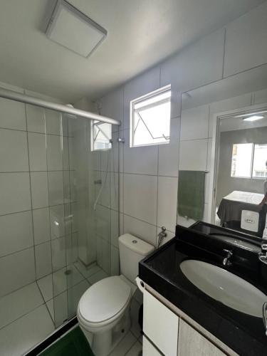 Ένα μπάνιο στο Apartamento Tenório dois quartos