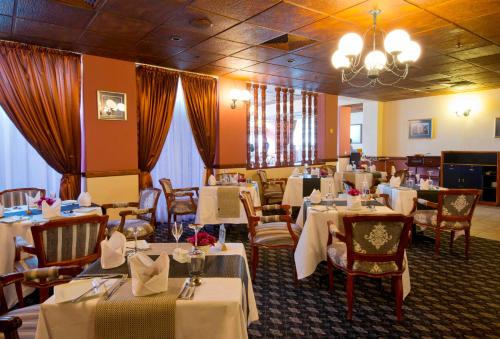 Restaurace v ubytování Monomotapa